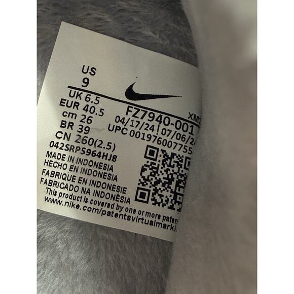 Nike Burrow SE Womens Size 9 Metallic Silver Slip On Slides Slipper Shoes NEW - Picture 8 of 9